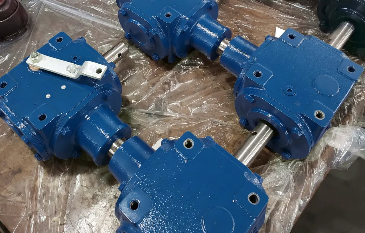 Agricultural gearbox material composition quality steel housing seals