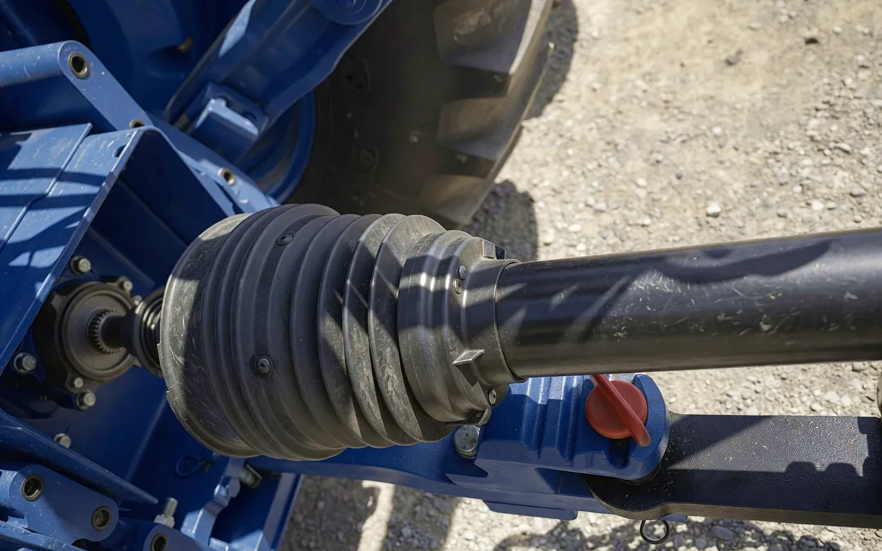 PTO shaft John Deere square baler performance features