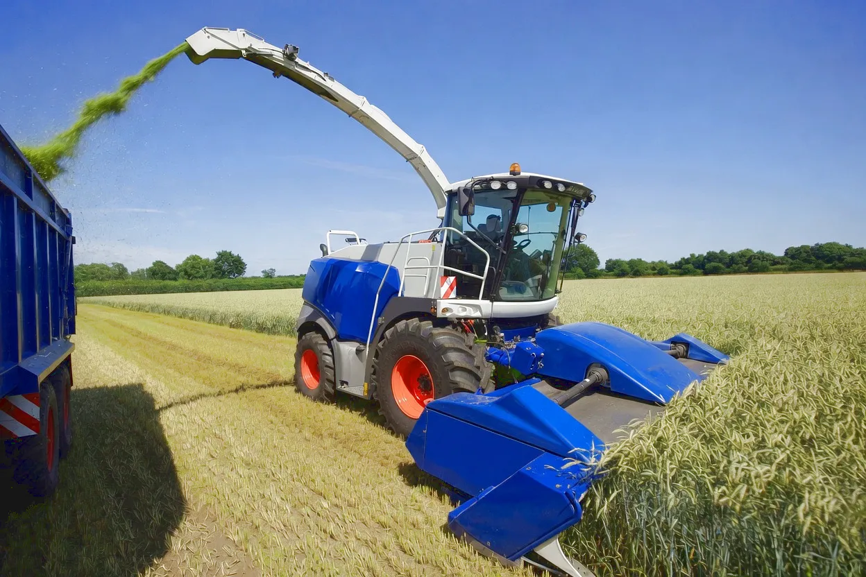 High-Torque PTO Shaft for Trailed Forage Harvesters: Mastering Heavy-Duty Maize Silage Production in the UK 2 Trailed Forage Harvester