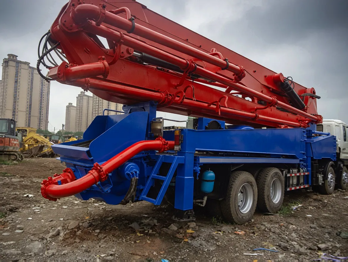 Heavy duty PTO shaft pump truck scene