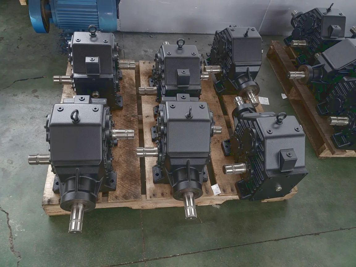 Central Gearbox in Power Harrow Applications: Engineering Precision for UK Arable Farming 5 Ever Power agricultural gearbox range